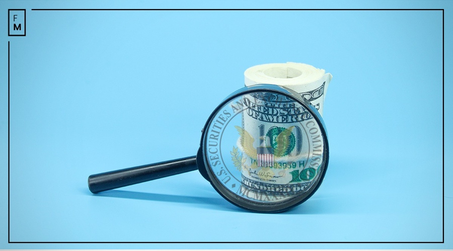 湛江海关在跨境电商渠道查获涉嫌侵犯商标权手提包49个